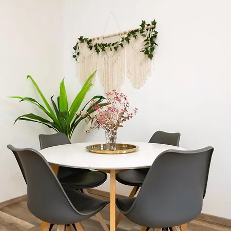 Staytime - Greenfield