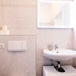Staytime - Greenfield Apartment